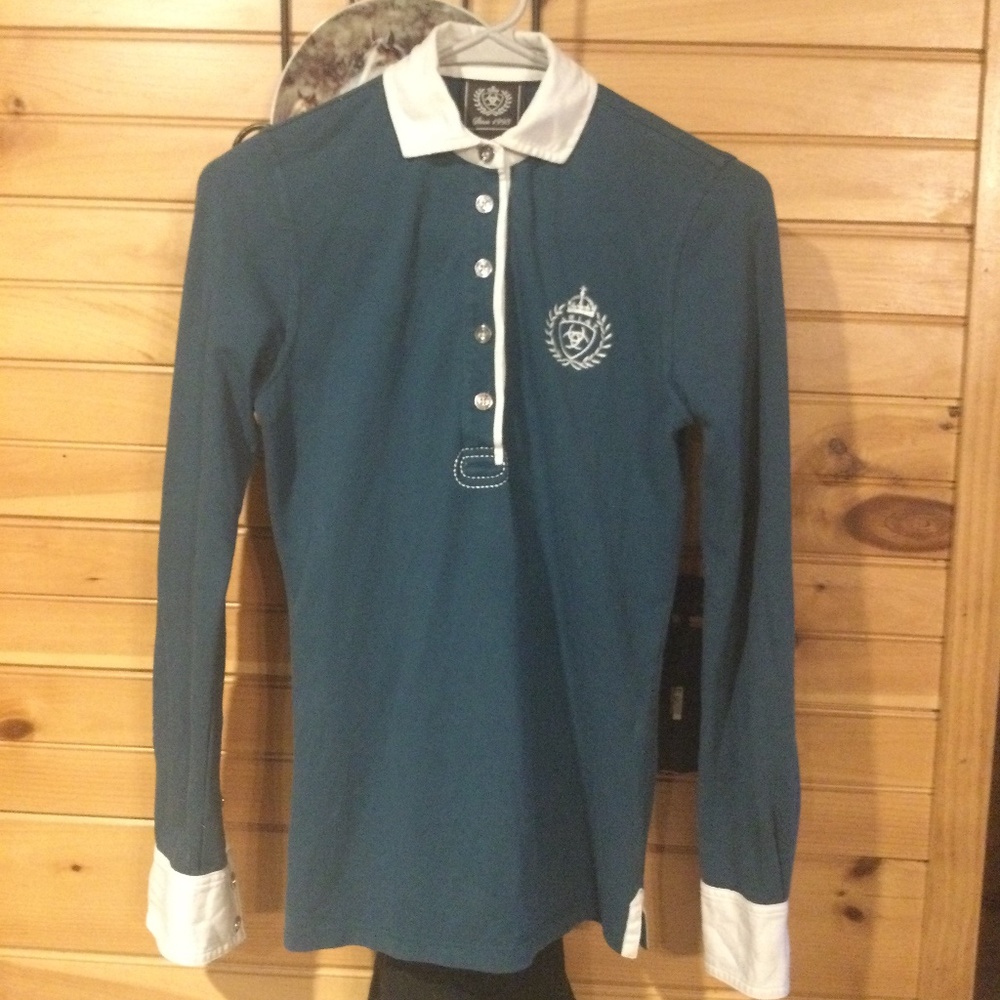 ARIAT Fashion or riding top